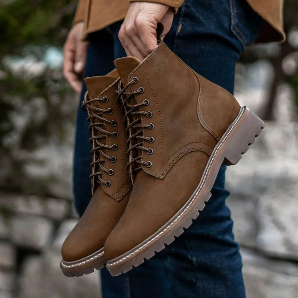 The Holt Lug Boot — Matte Tan