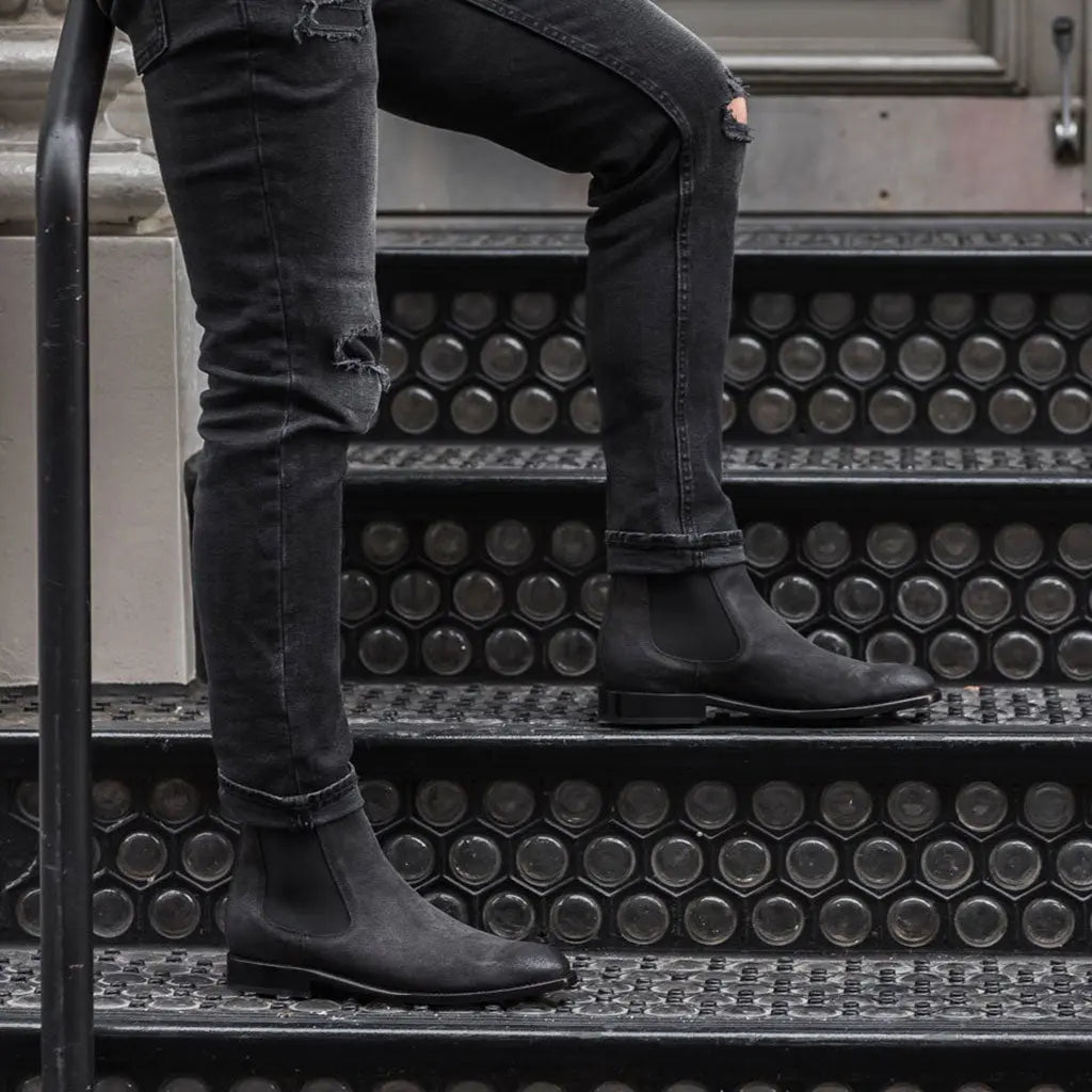 The Carver Chelsea Boot — Shadow Grey