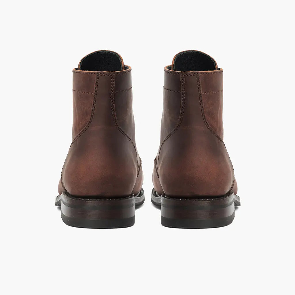 A cap toe for real life