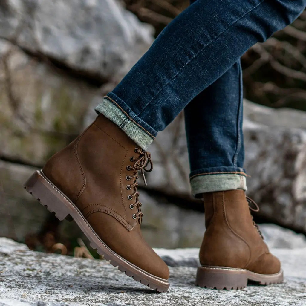 The Holt Lug Boot — Matte Tan